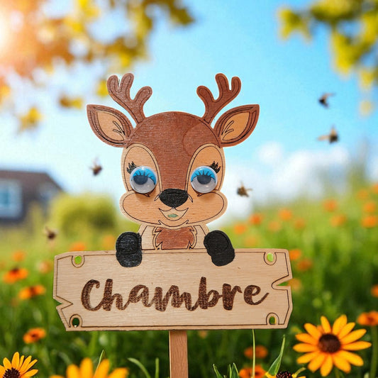 Plaque de porte chambre – Cerf en bois naturel découpé au laser