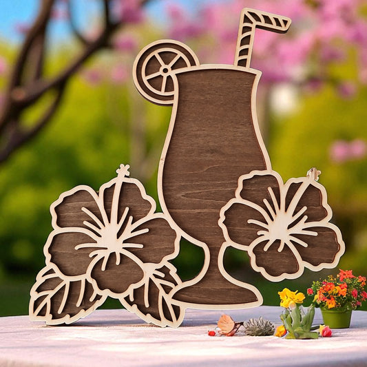 Plongez dans l’ambiance des soirées d’été avec cette décoration en bois découpé au laser