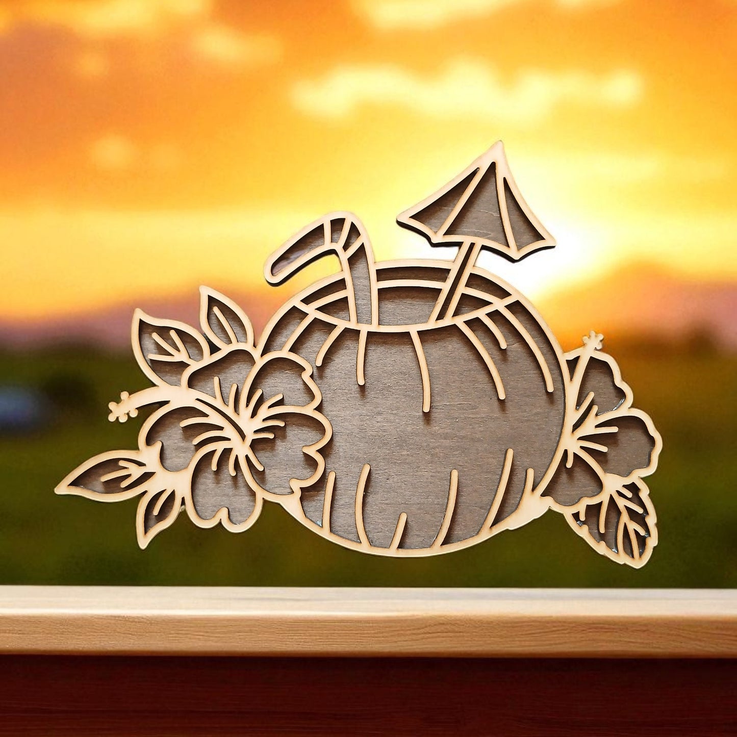 Décoration cocktail noix de coco en bois – Découpe laser et peinture artisanale