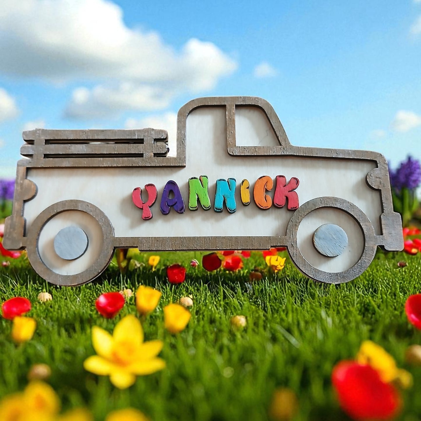 Pick-up en bois découpé au laser – Objet décoratif artisanal