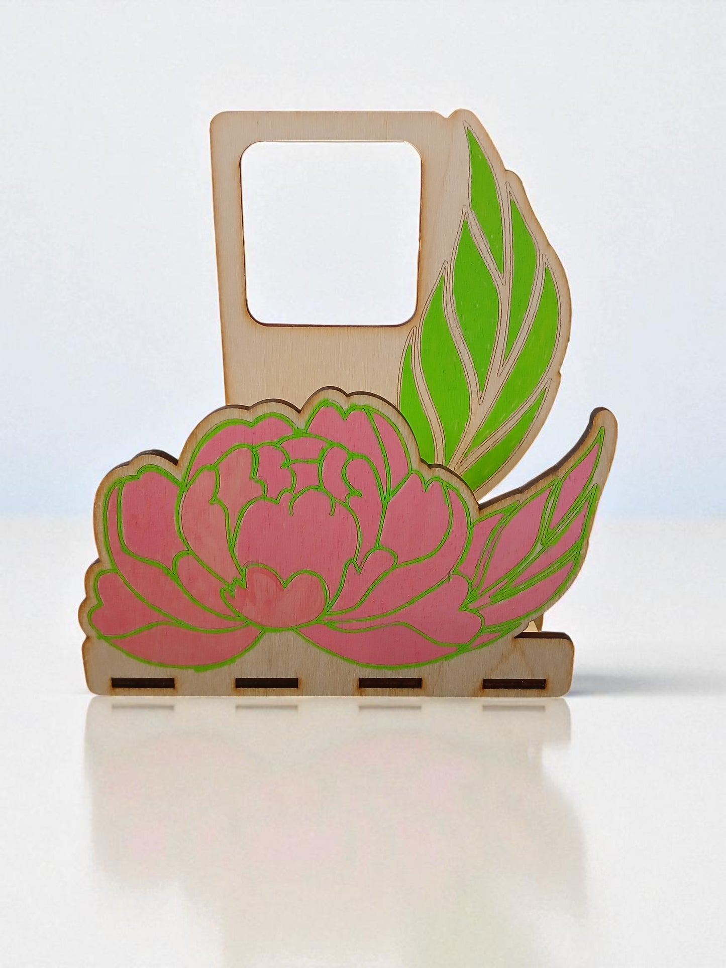 Porte-chargeur téléphone portable design et pratique