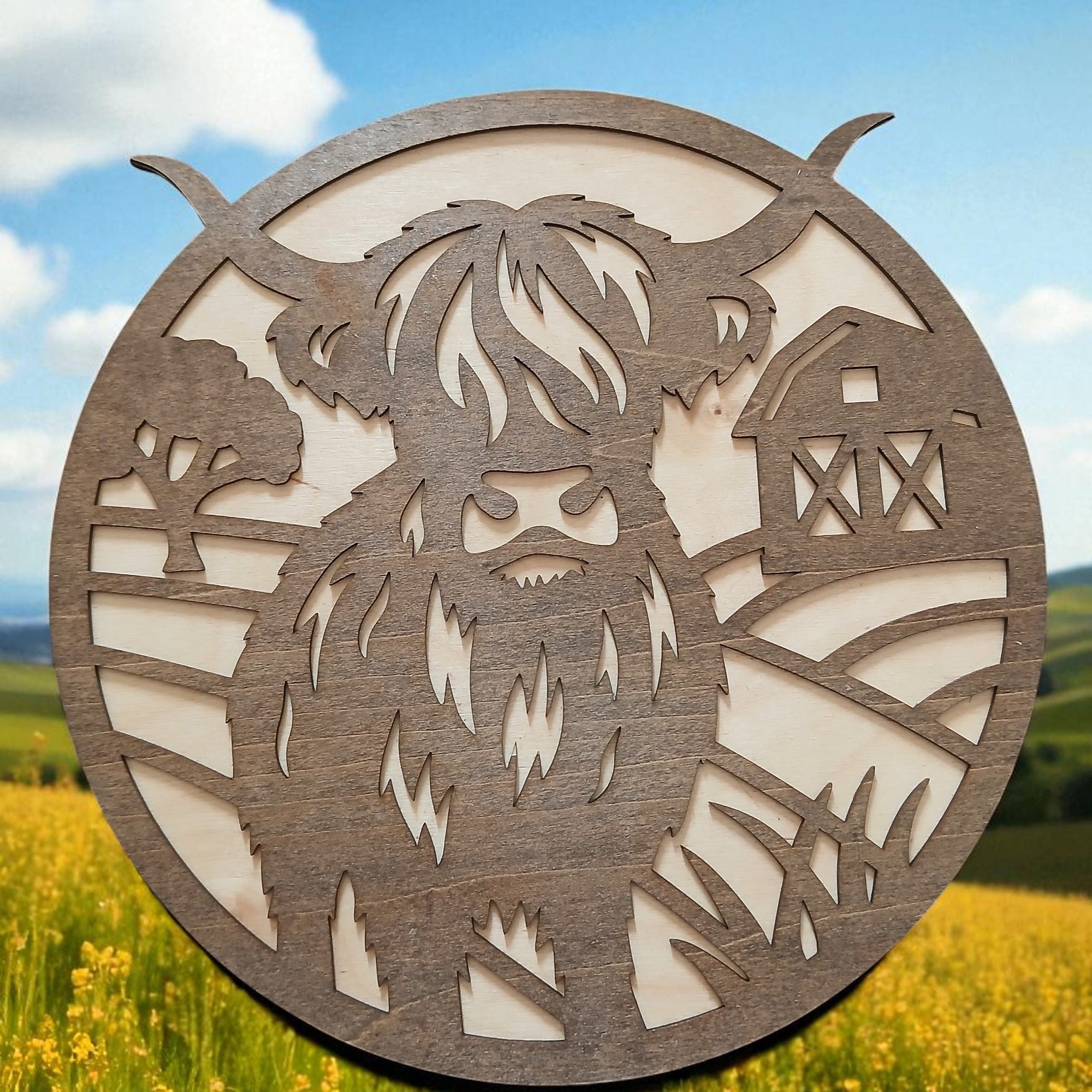 Décoration taureau en bois naturel – Scène de ferme artisanale découpée au laser et vernie
