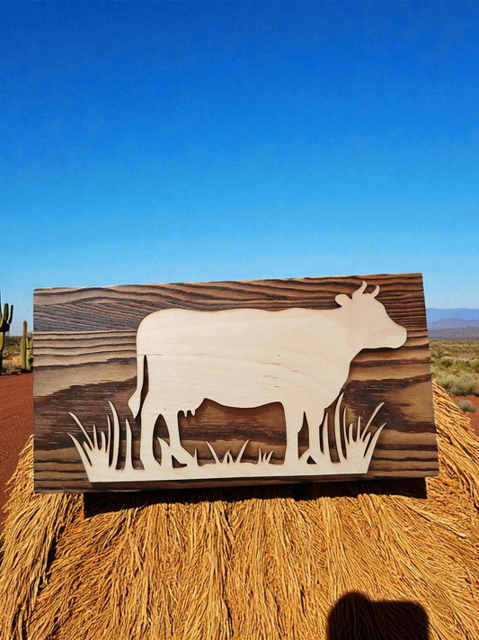 Vache en bois découpée au laser – Plaque décorative artisanale en bois
